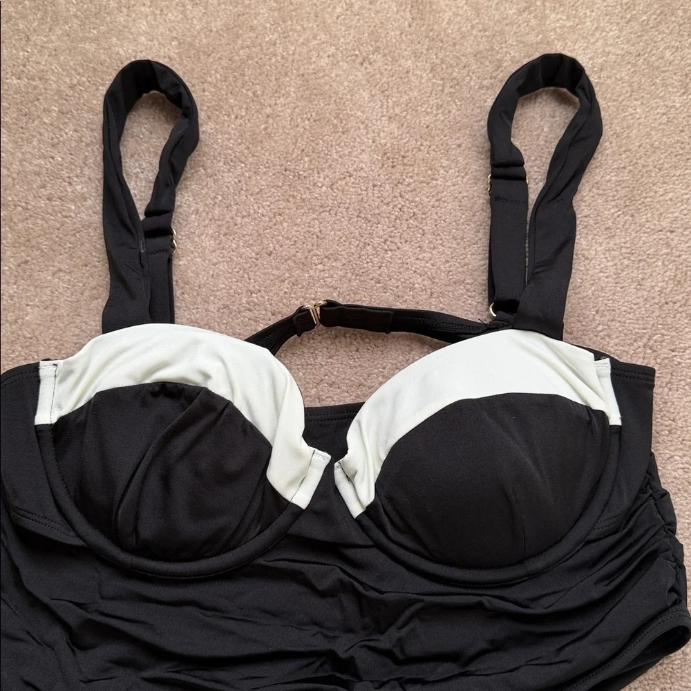 NWT. Peony Keepsake Balconette High Waisted Bikini
